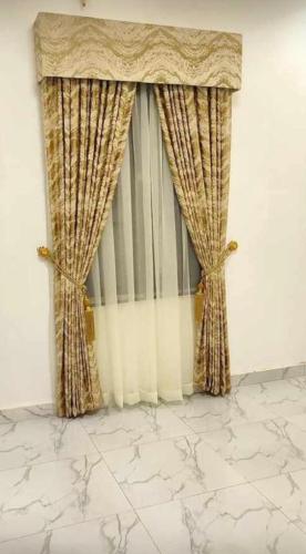 curtain